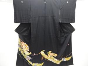 作家物　地紙に御所車・菊唐草模様刺繍留袖(比翼付き)